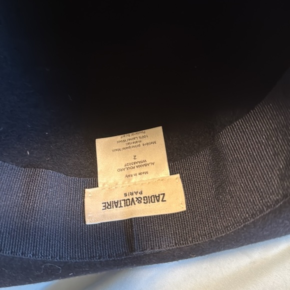 Cashmere black hat - Picture 3 of 4